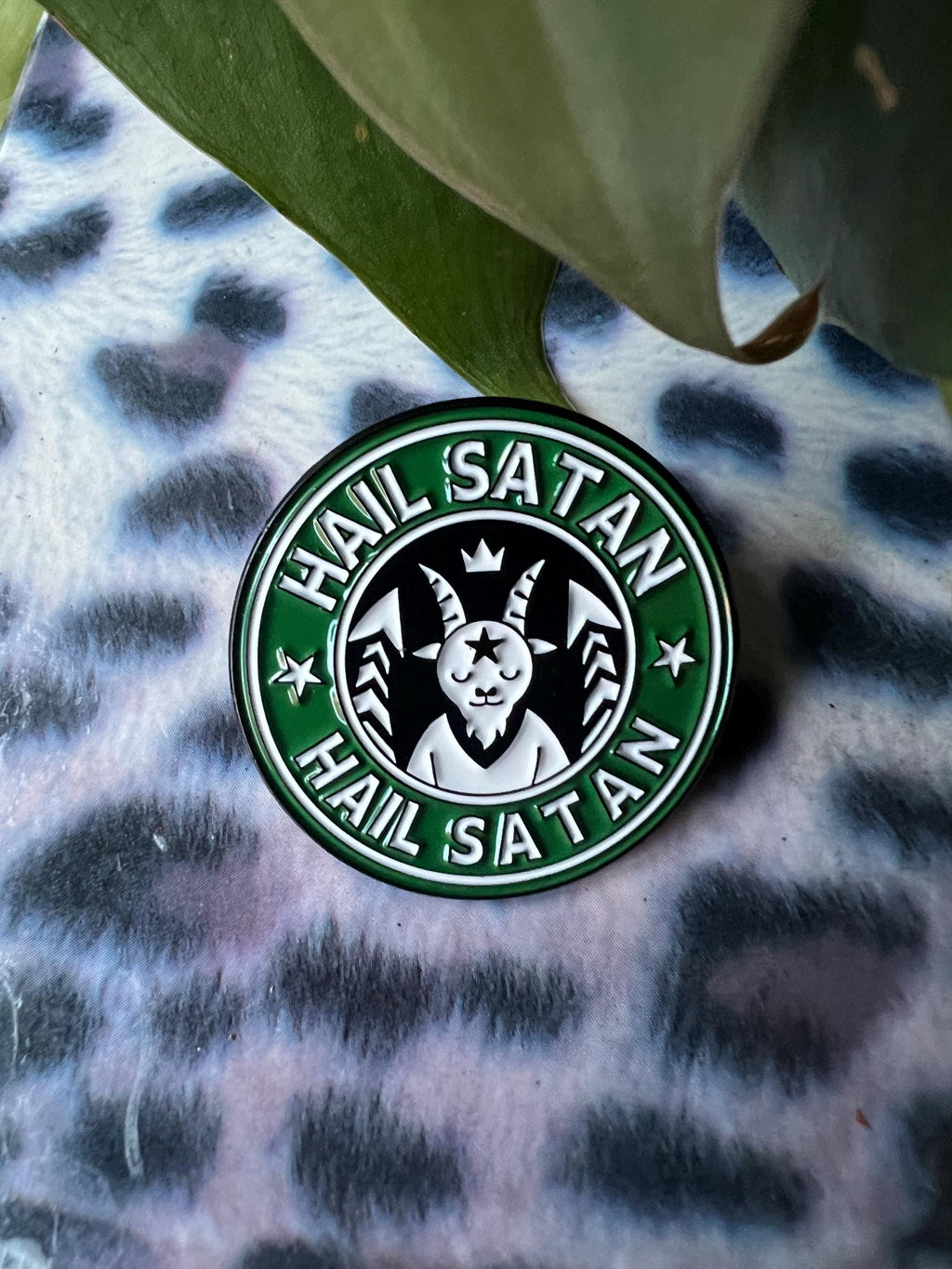 dark humor pins and badges punk accessories sarcastic starbucks round badge satanic pins queer punk pins