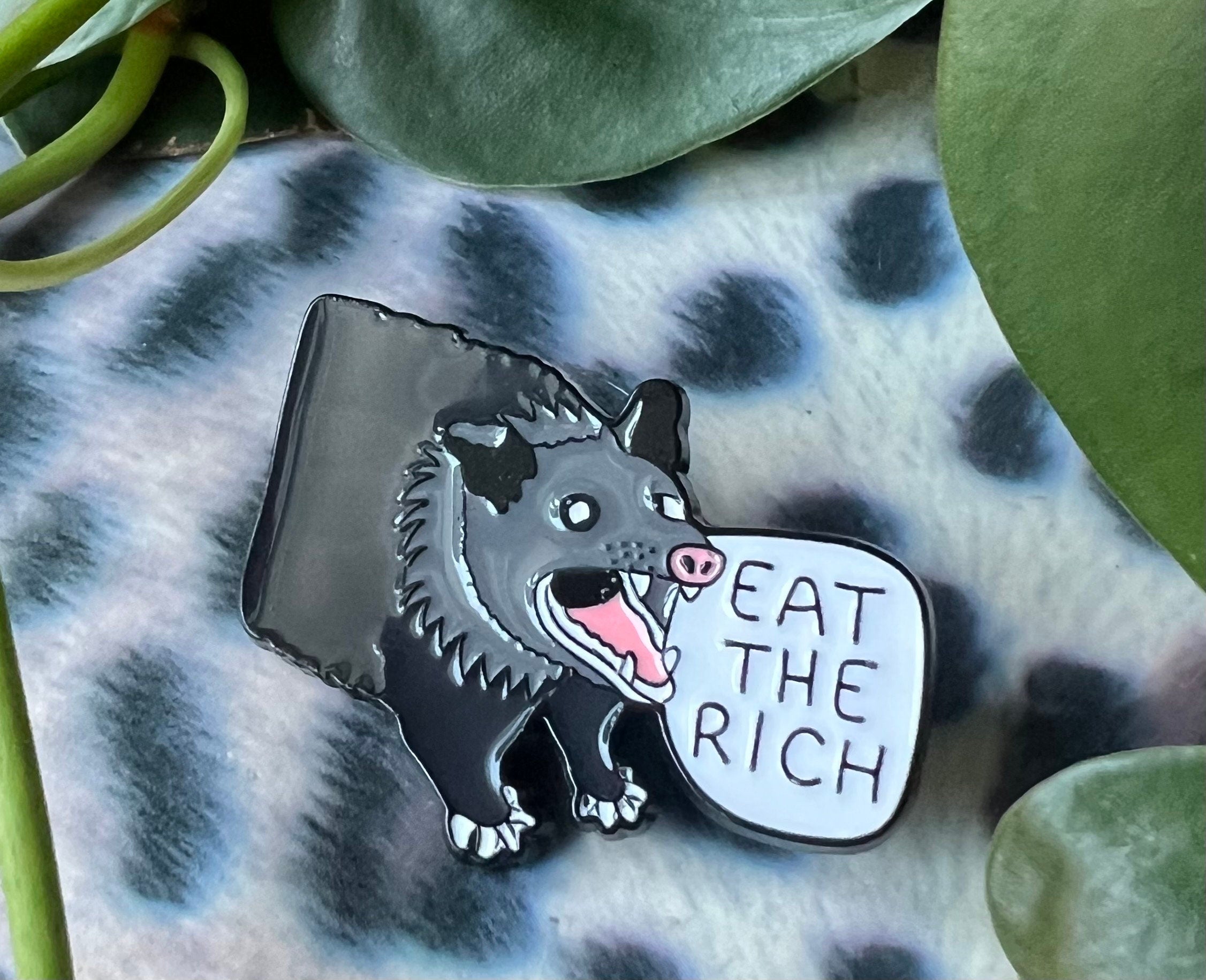 eat the rich screaming possum enamel pin