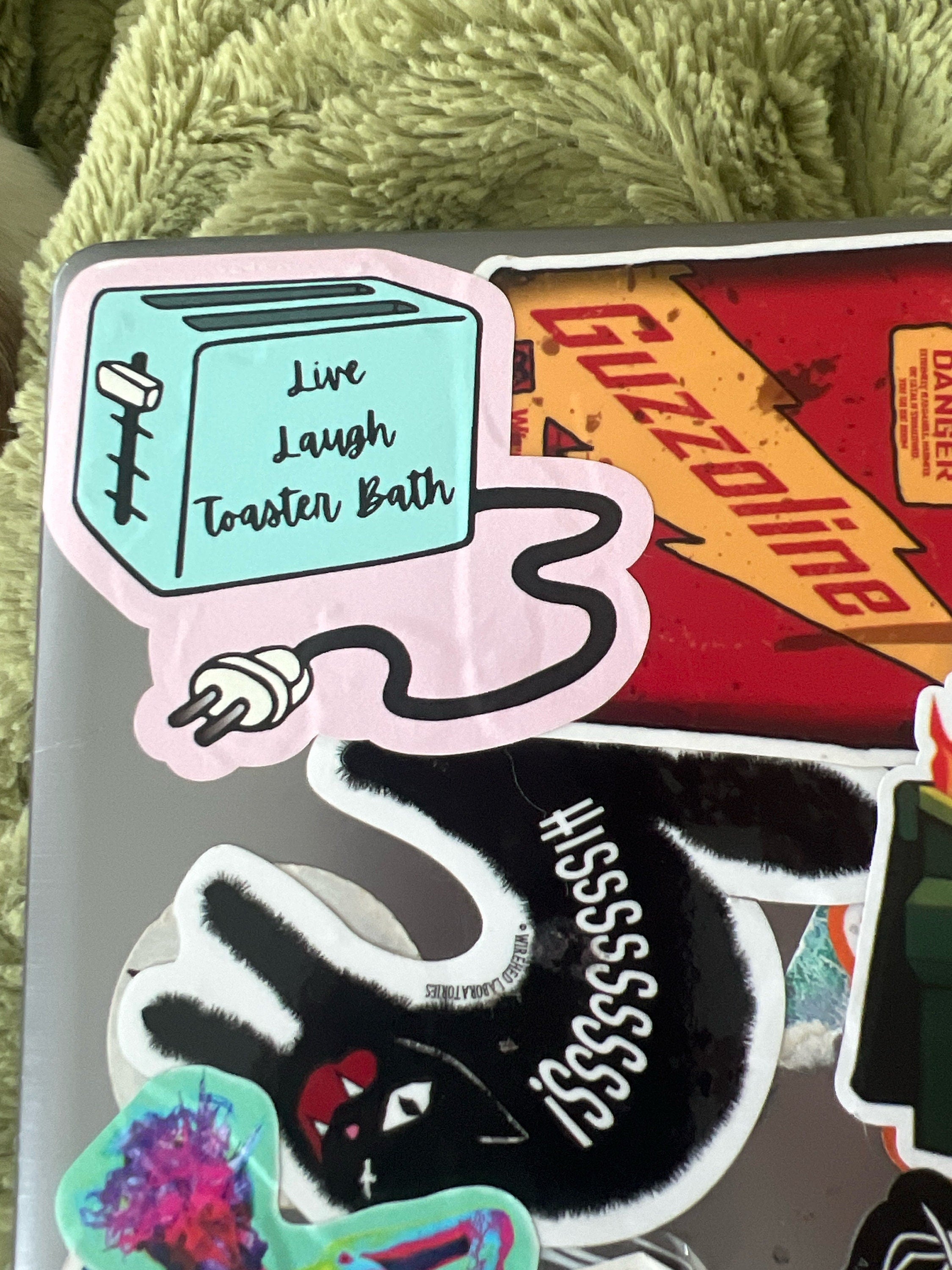 Live Laugh Toaster Bath vinyl sticker