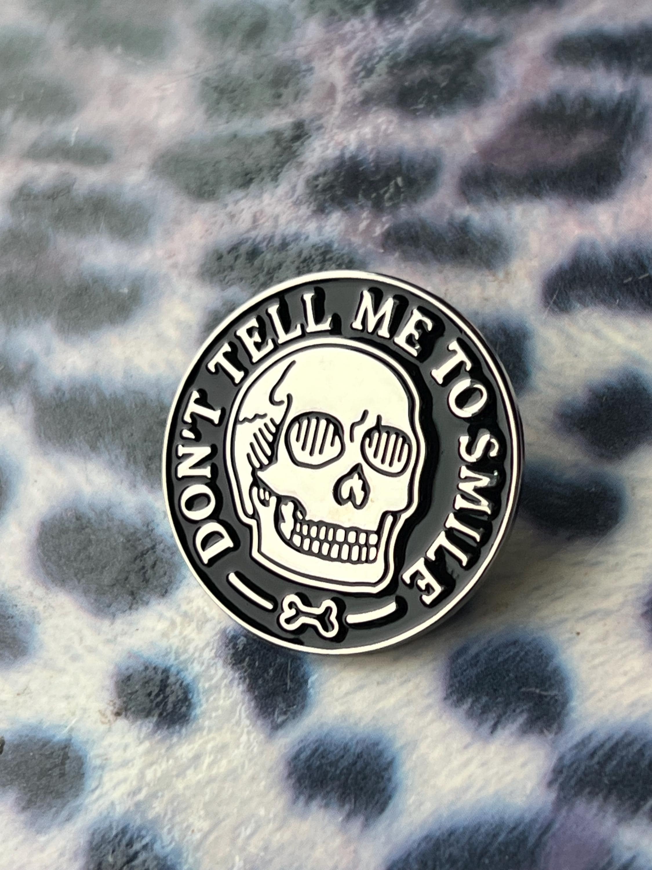 feminist punk enamel pins and badges goth pins skull feminism pinback buttons gothic accessories dont tell me to smile pin fuck off pin