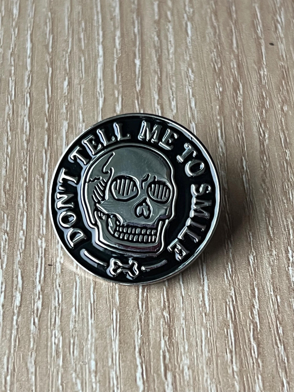 feminist punk enamel pins and badges goth pins skull feminism pinback buttons gothic accessories dont tell me to smile pin fuck off pin