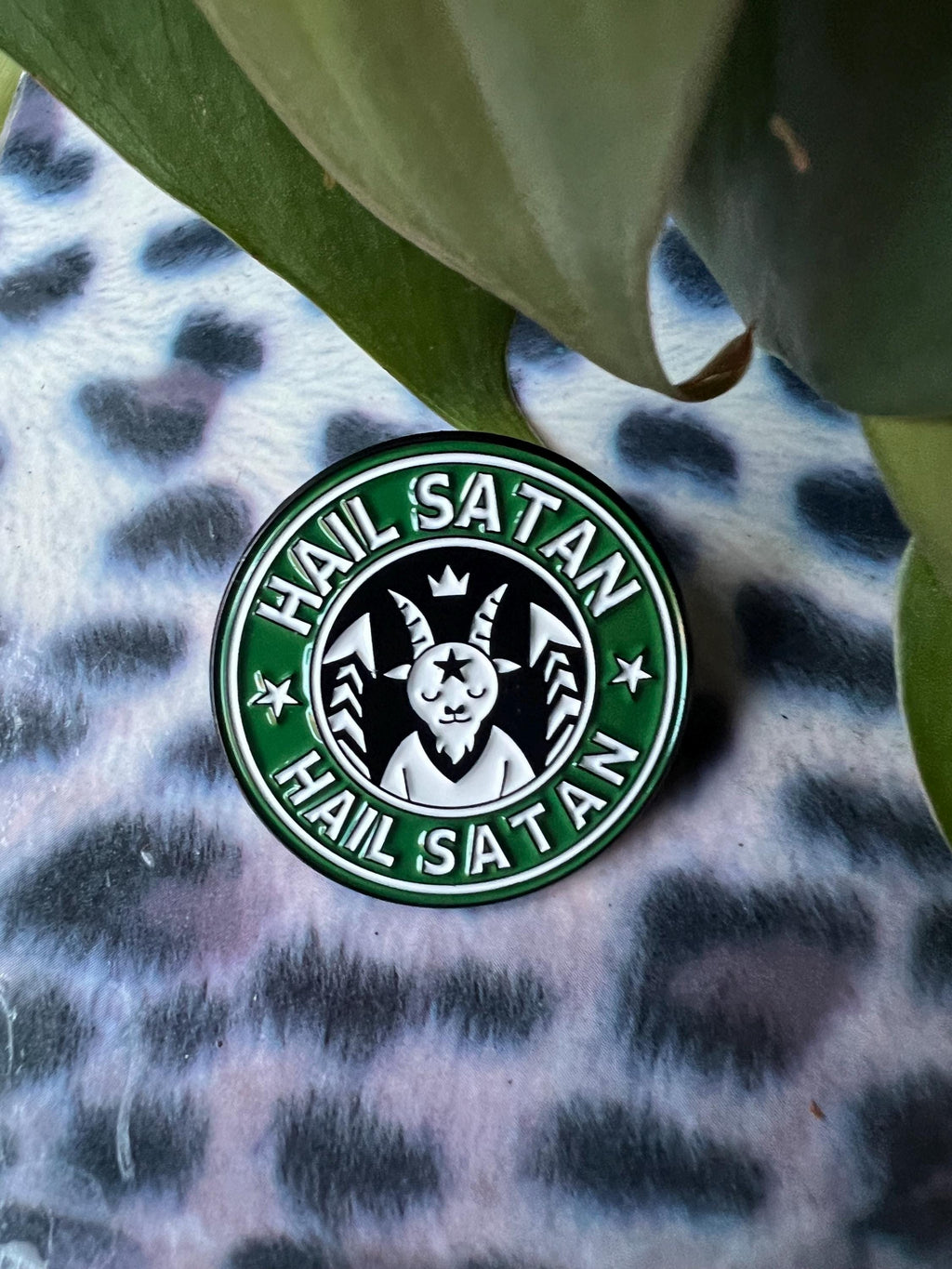 dark humor pins and badges punk accessories sarcastic starbucks round badge satanic pins queer punk pins